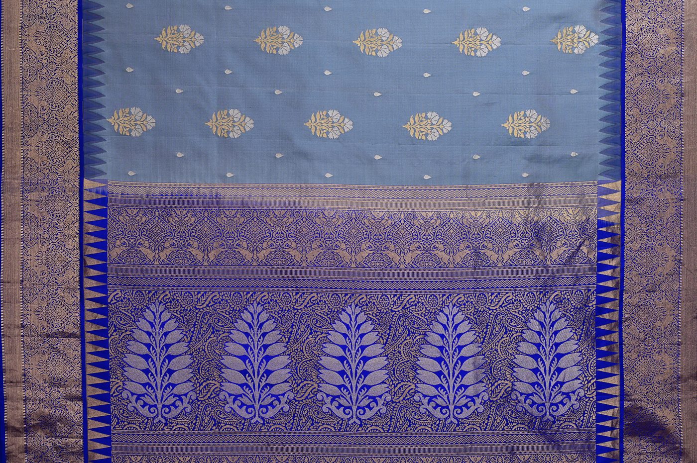 Kanjivaram Silk № 40. three shuttle weave, pure mulberry silk, real zari and temple borders. Photographed at Trisha Silks Jubilee Hills.