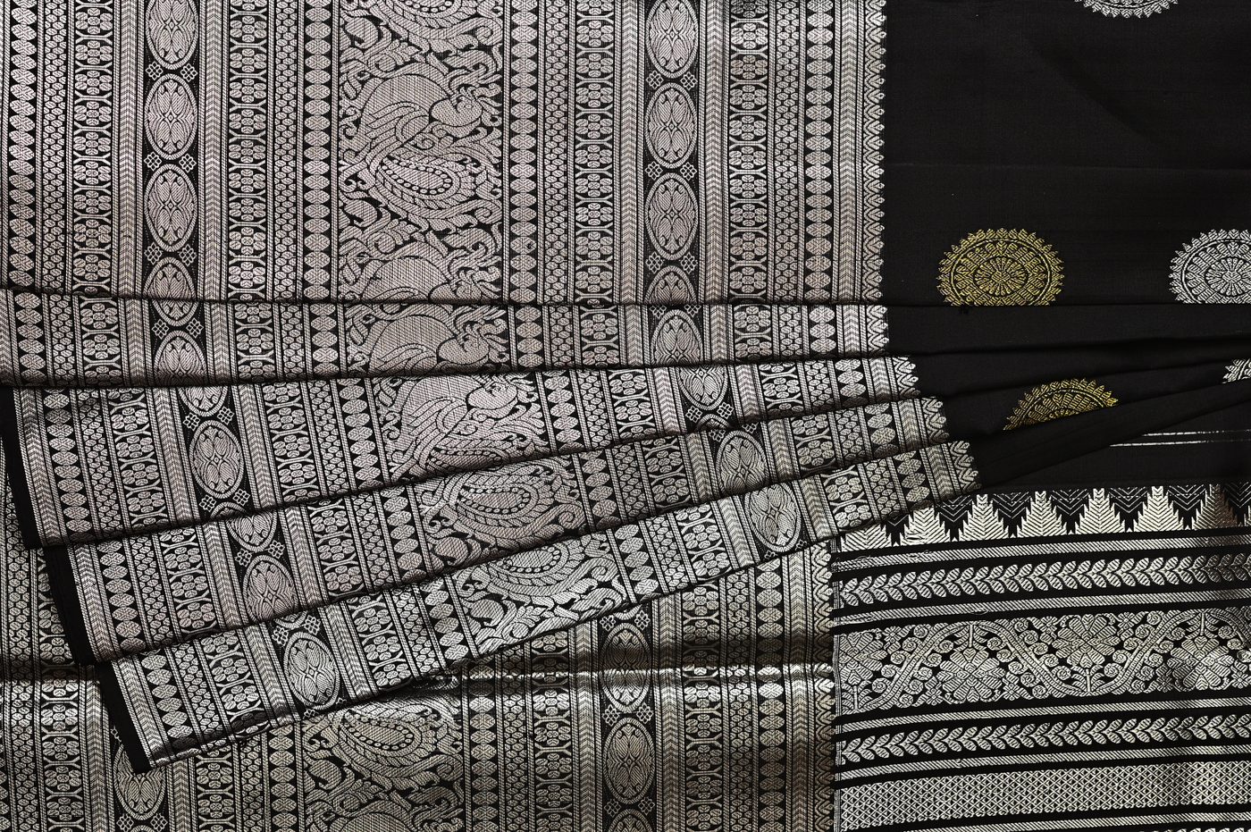 Kanjivaram Silk № 04. three shuttle weave, pure mulberry silk, real zari and temple borders. Photographed at Trisha Silks Jubilee Hills.