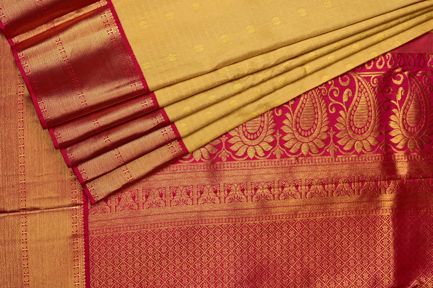 Kanjivaram Silk № 09. three shuttle weave, pure mulberry silk, real zari and temple borders. Photographed at Trisha Silks Jubilee Hills.